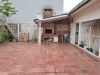 Imvel praia com 3 Dormitrios para alugar, 185 m por R$ 380,00