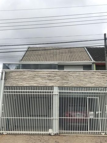Casa  venda  no Xaxim - Curitiba, PR. Imveis