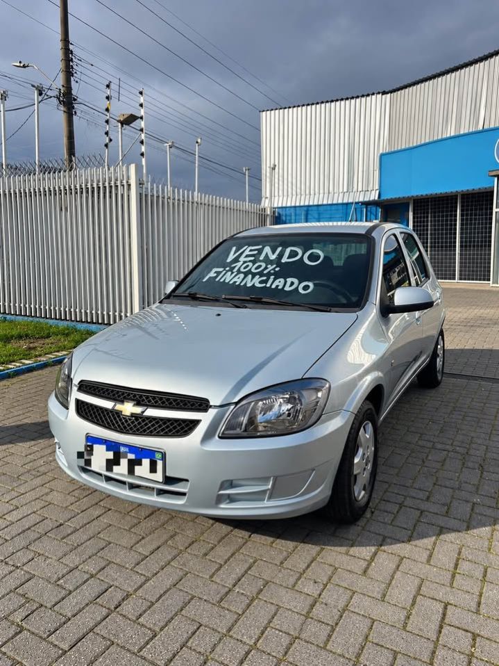 Chevrolet Celta LT 1.0 (2012) Chevrolet Celta LT 1.0 (2012)