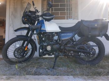 Honda CBR ROYAL ENFIELD HIMALAYAN 411cc  (2023) em Curitiba, PR